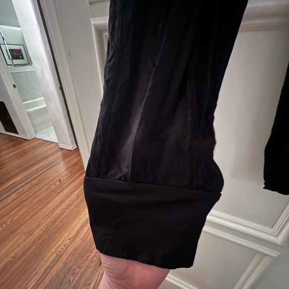 Three Dot Light weight black slouchy joggers - Picture 3 of 15